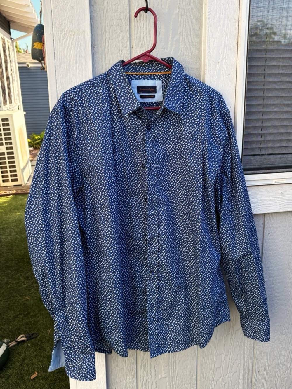Men's Navy Blue Floral Printed Button-Down Shirt XL